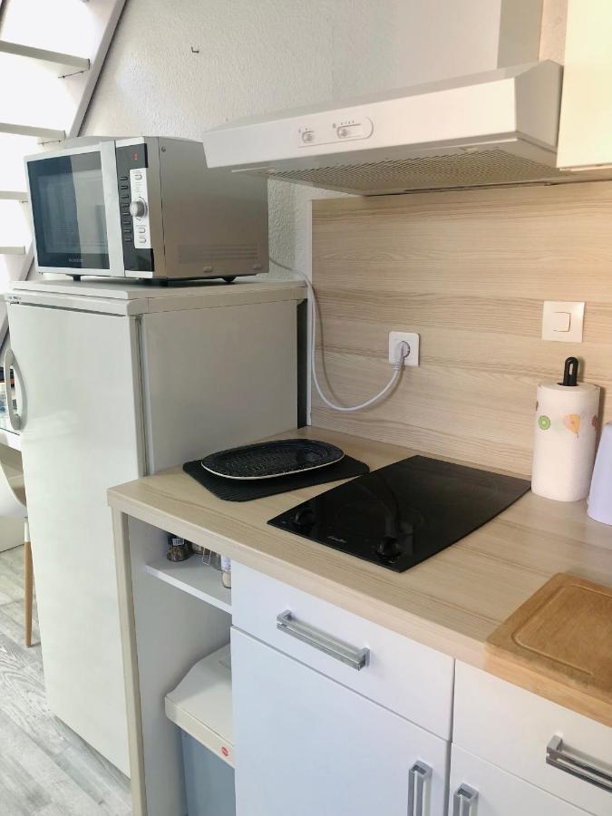 Appartement Duplex Lumineux Idealement Situe Ares Exterior foto