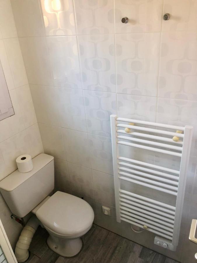 Appartement Duplex Lumineux Idealement Situe Ares Exterior foto
